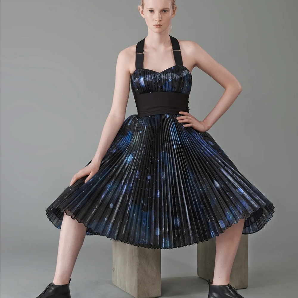 MARC JACOBS runway dress futuristic rare blue midi pleated plisse space …